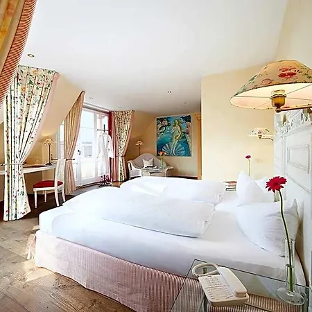 Krone 4*